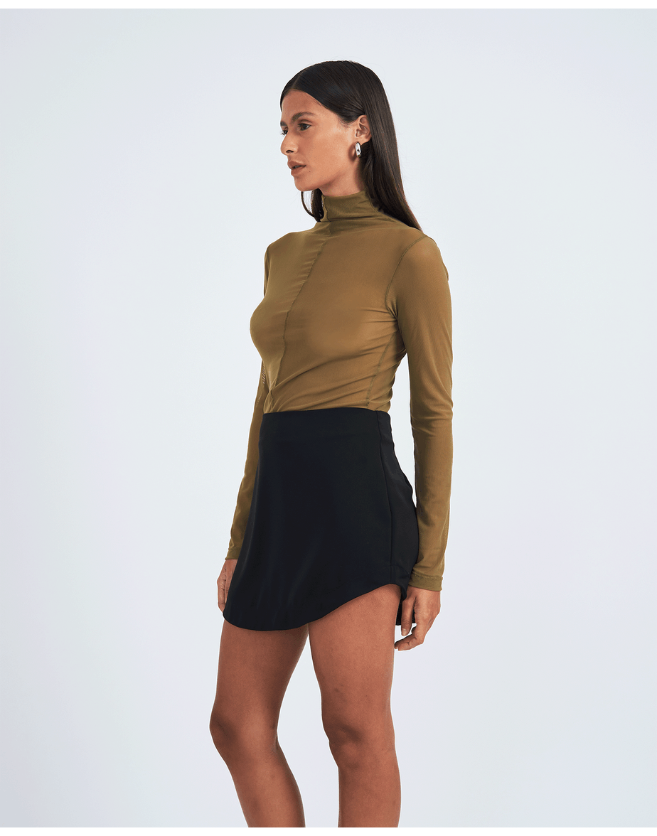 Saia oval tui preto