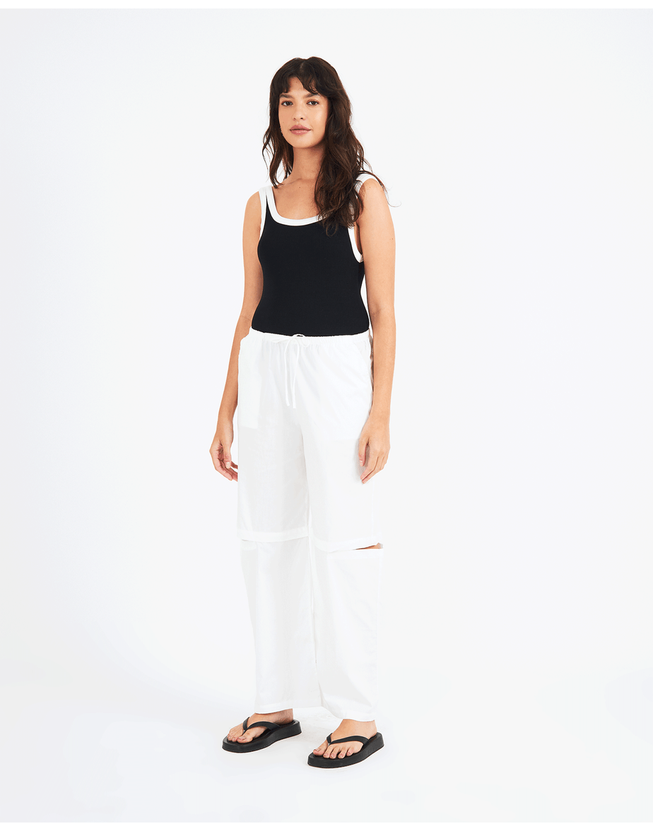 Calça vazado sut off-white
