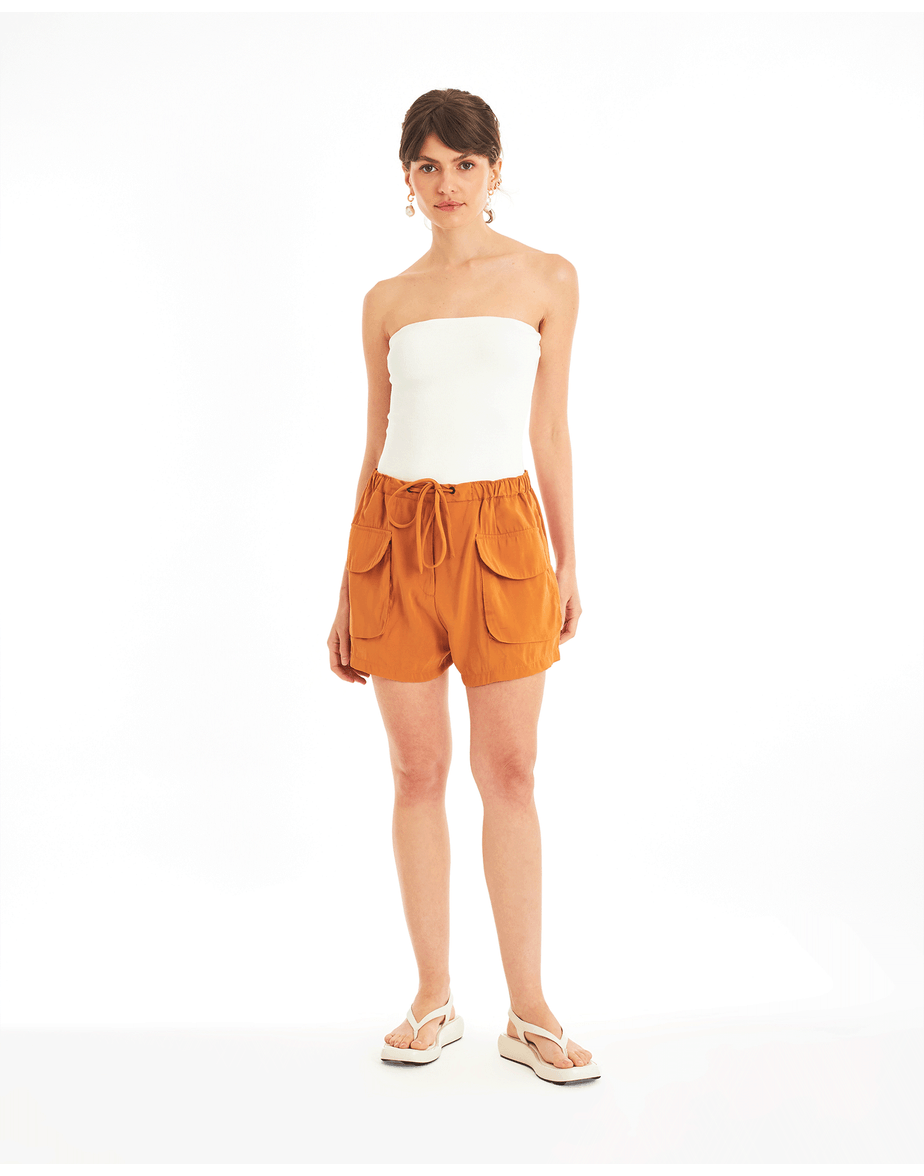 Short bolsos wes bege