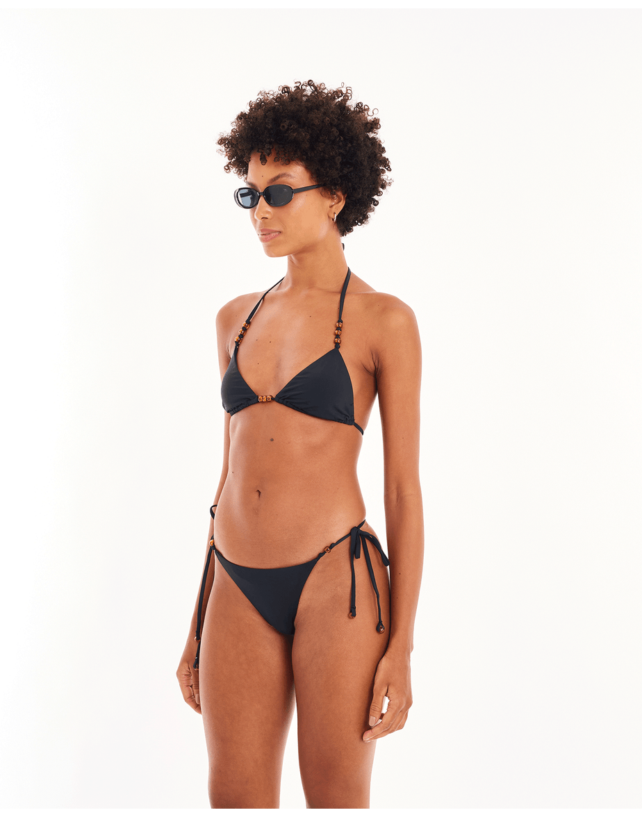 Biquini miçangas sul preto