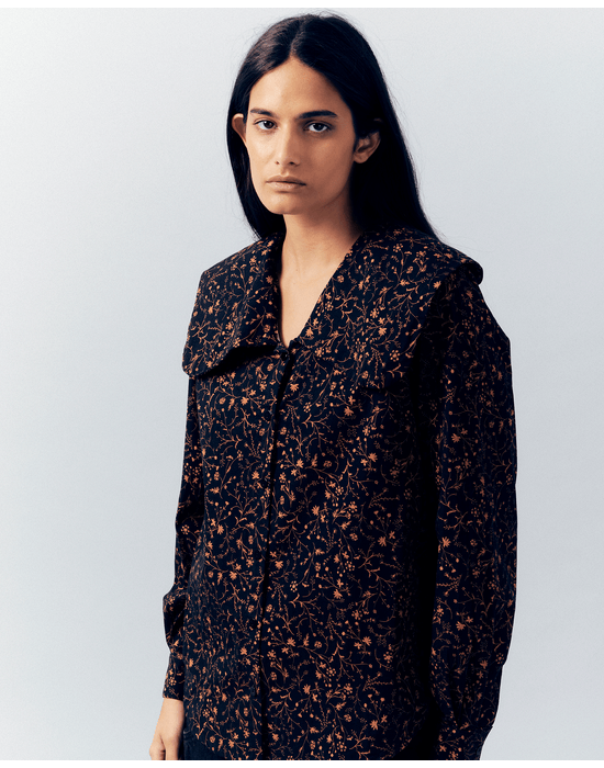 Camisa gola floral inv estampado