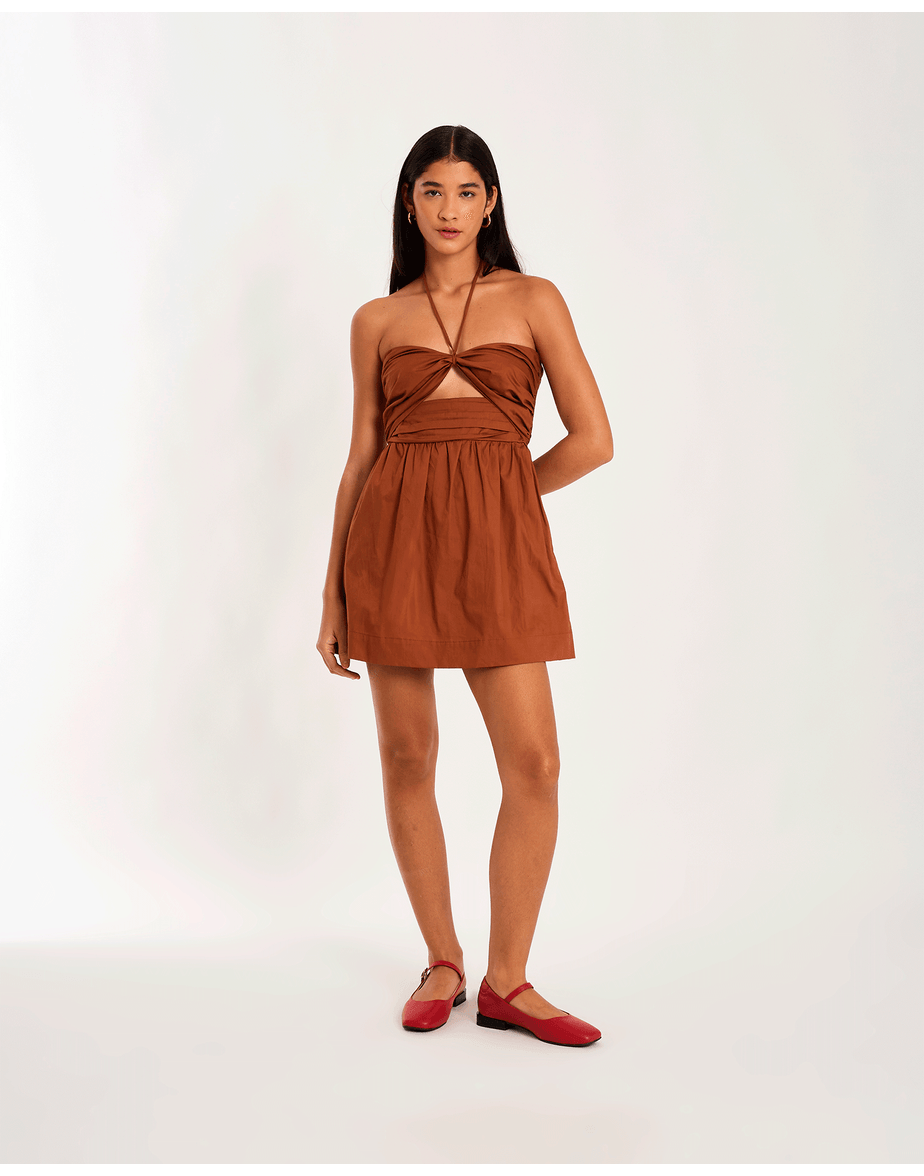 Vestido decote pen marrom