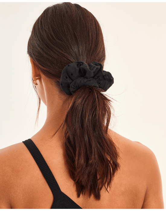 Scrunchie laise tic preto