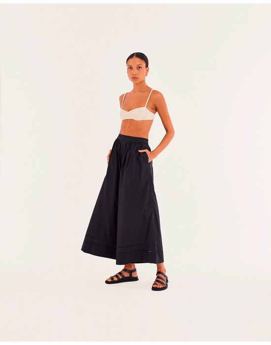 Calça detalhe bos preto