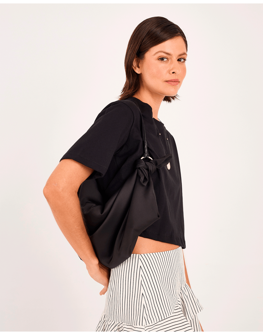 Bolsa cetim bos preto