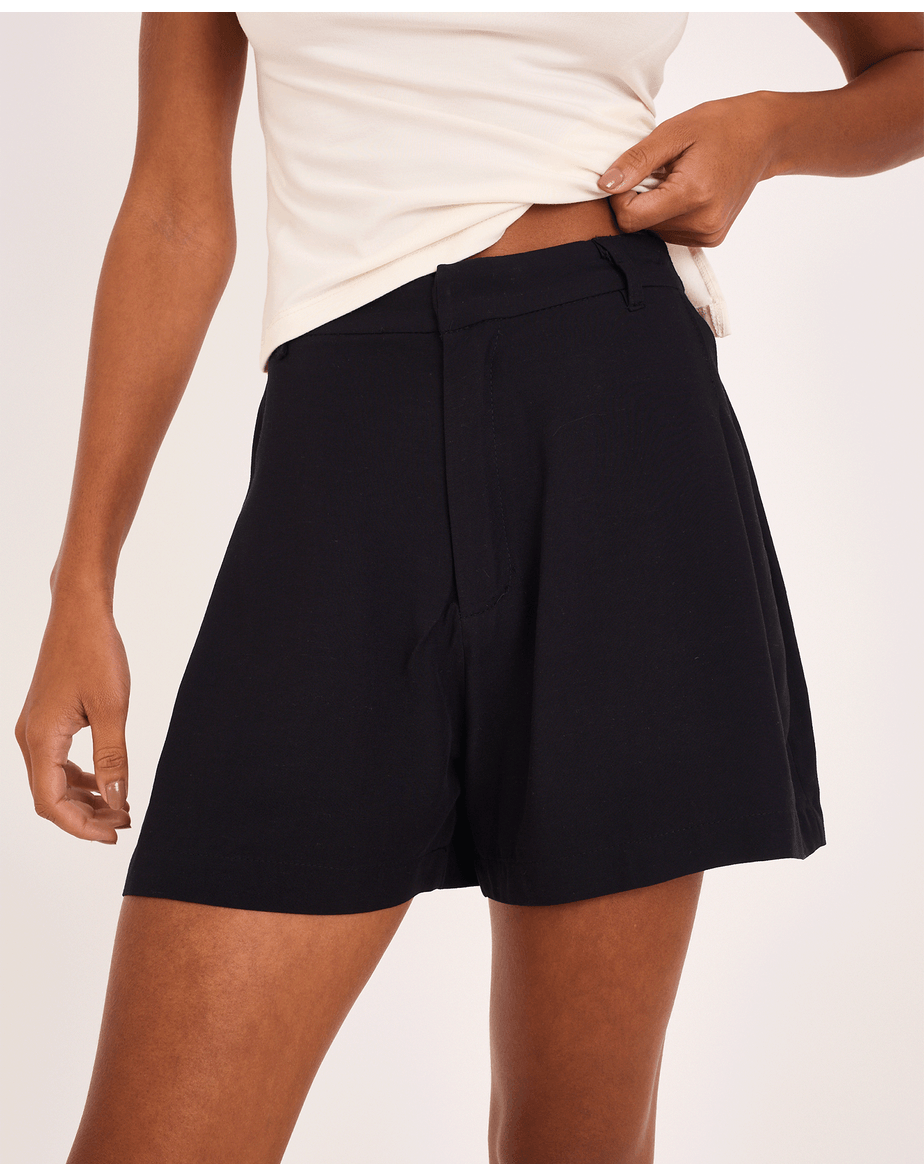 Short bossa vin preto