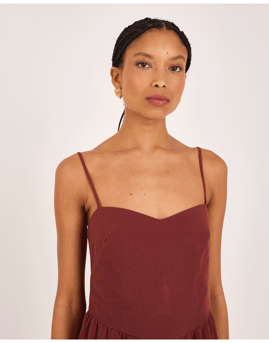 Vestido color kai marrom
