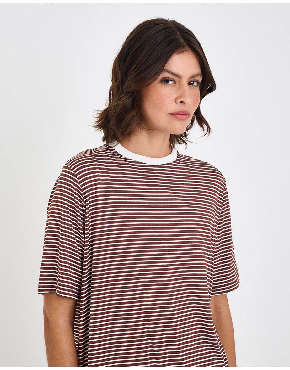 T-shirt listras inv marrom