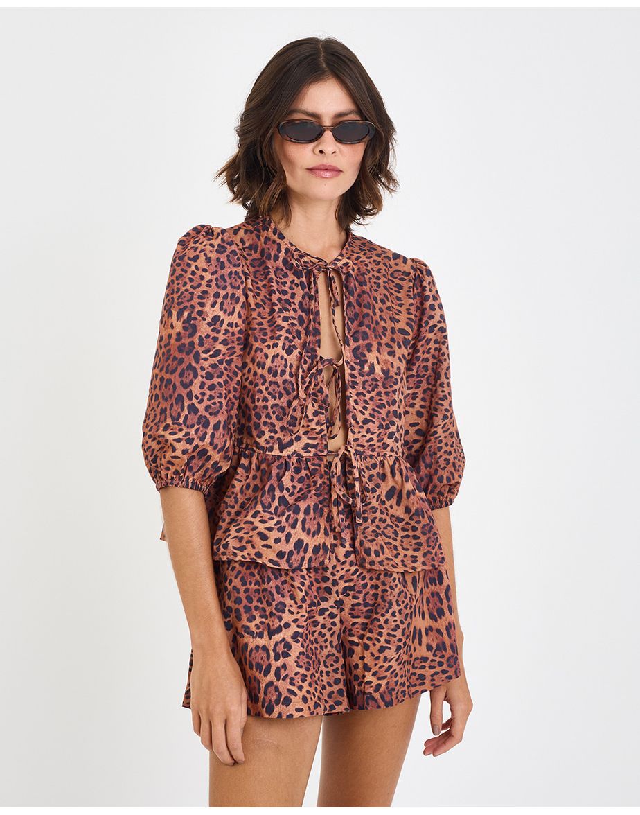 Blusa laços onça inv estampado