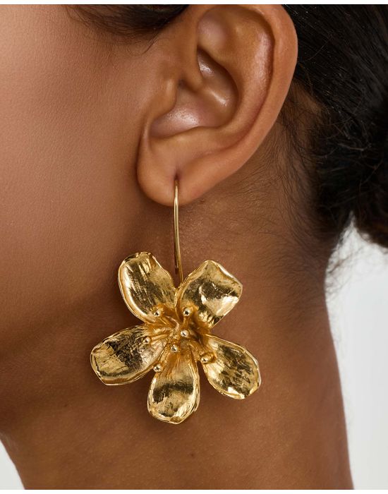 Brinco flora ebi dourado