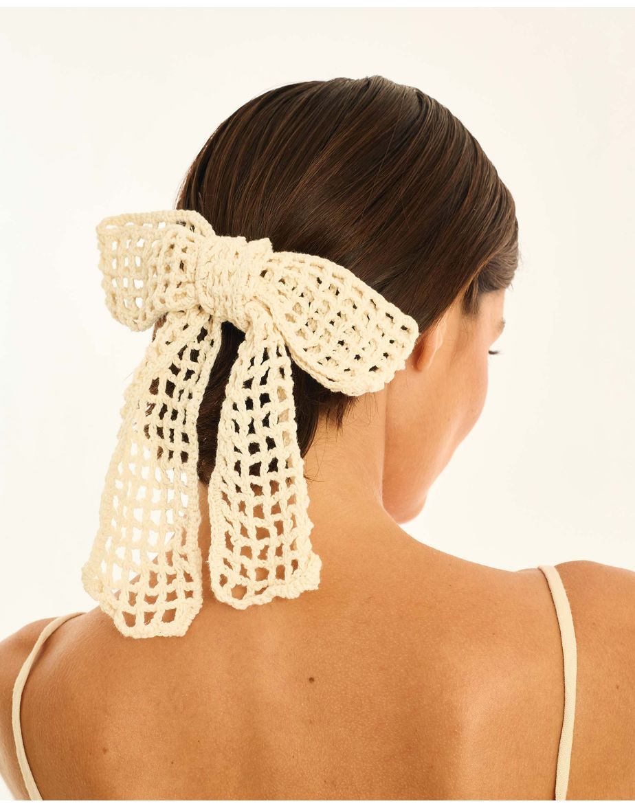 Laço crochet ala  off-white