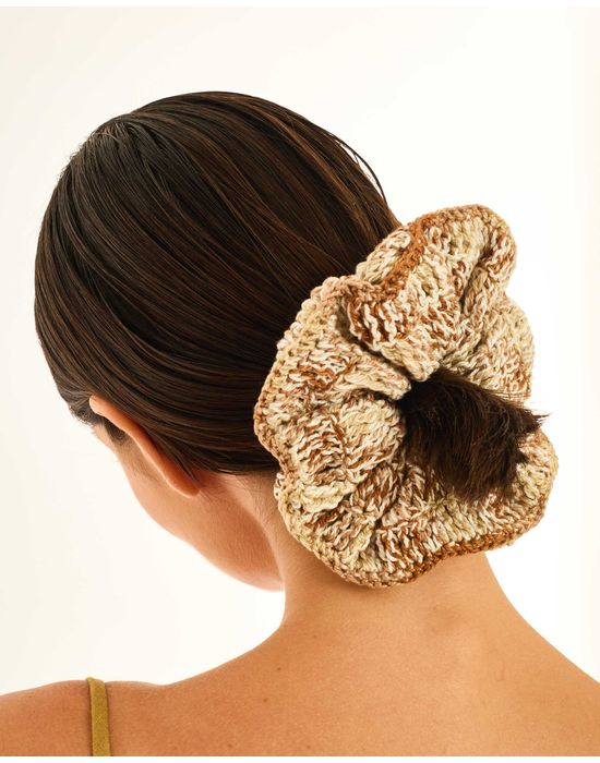 Scrunchie crochet ala  off-white