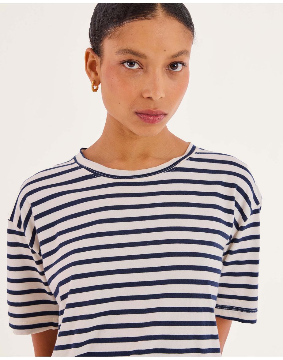 Camiseta listrada nav marinho