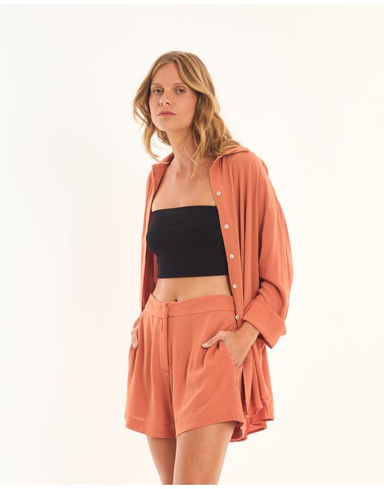 Short liso bossa marrom