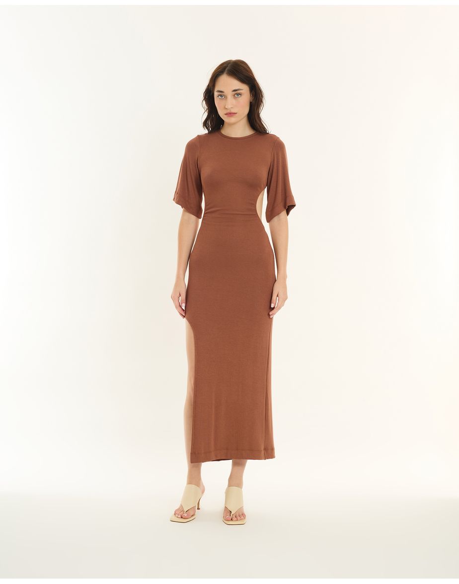 Vestido vazado nos marrom