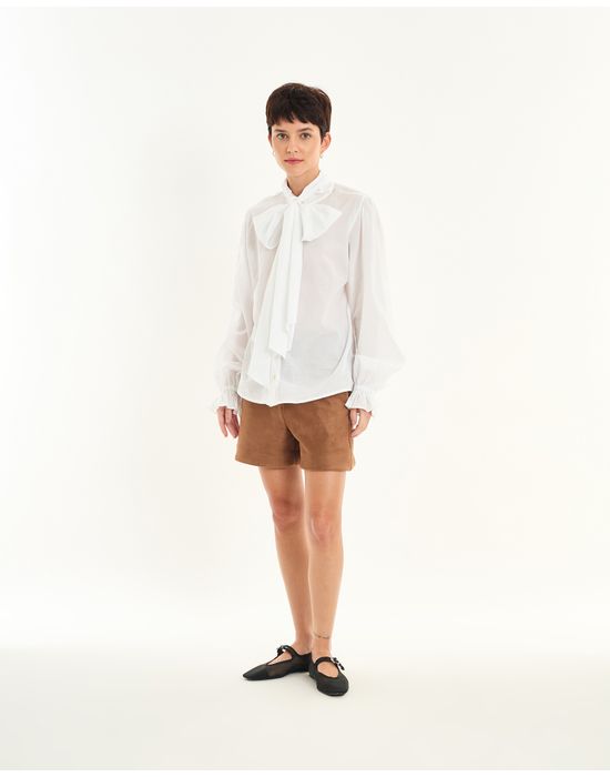 Short suede girl marrom