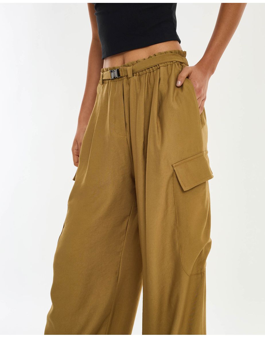 Calça fivela sport bege