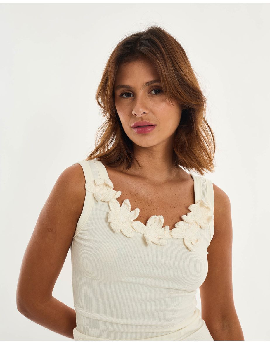 Camiseta flores alt off-white