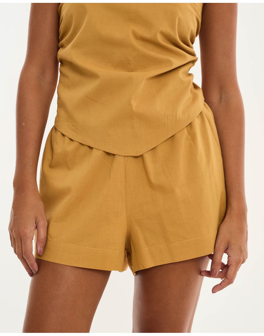 Short basic alt  bege