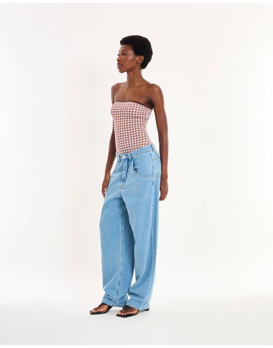 Calça jeans nos  jeans