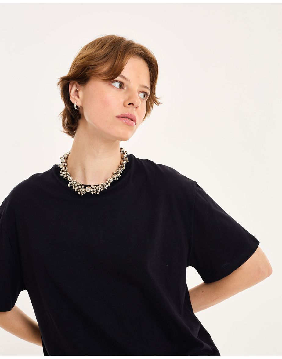 T-shirt over nos preto