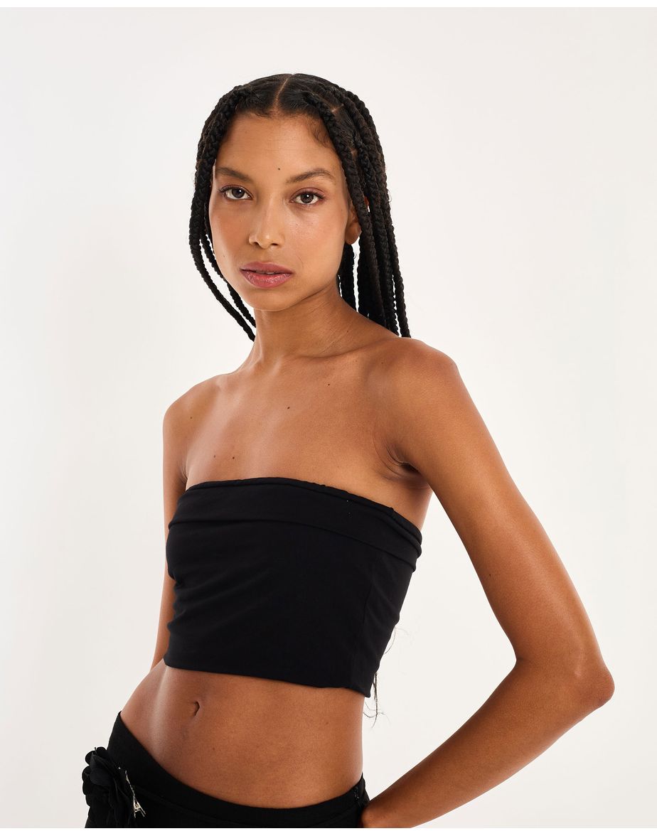Top reto nos preto