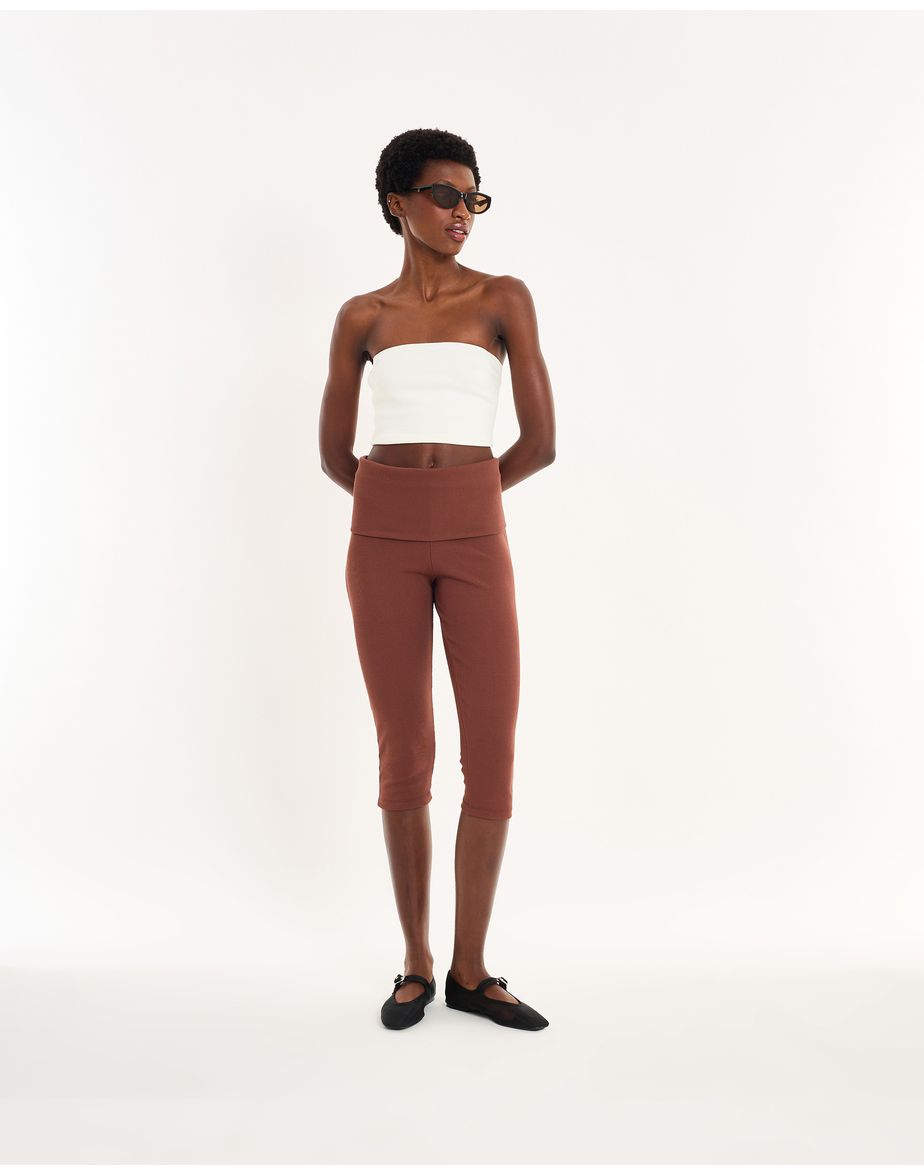 Calça corsario nos marrom