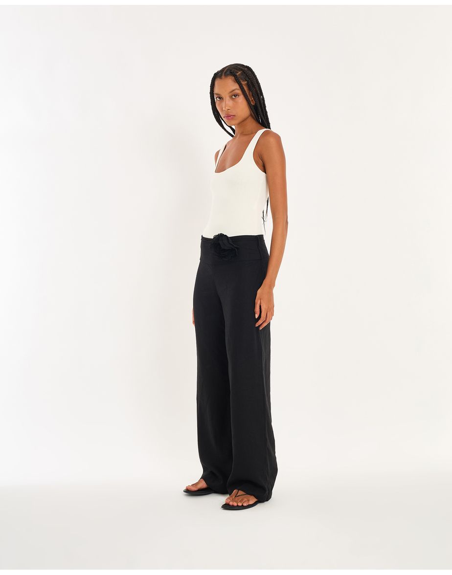 Calça petala nos preto