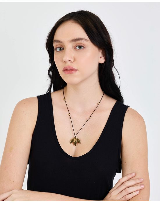 Colar folha ebi dourado