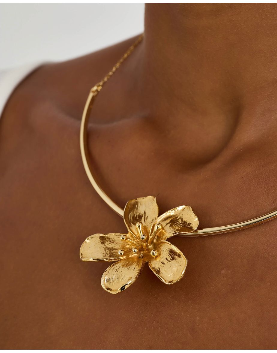 Colar flora ebi dourado