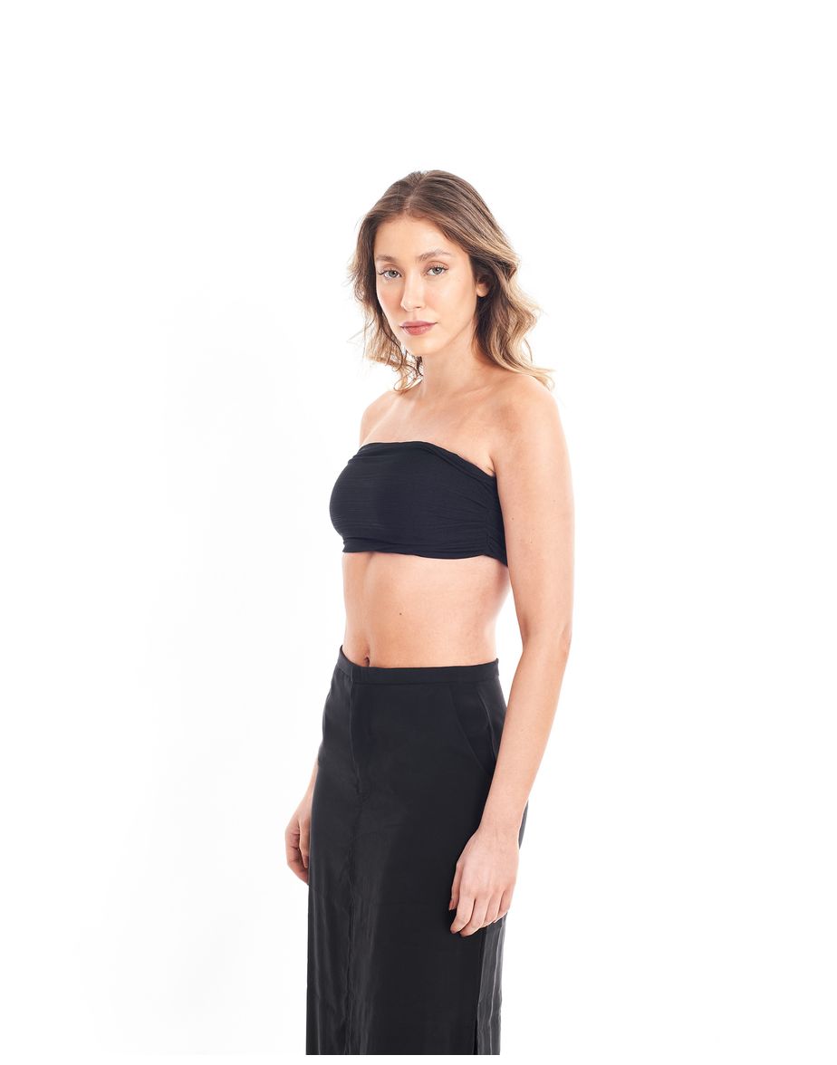 Top color ban preto