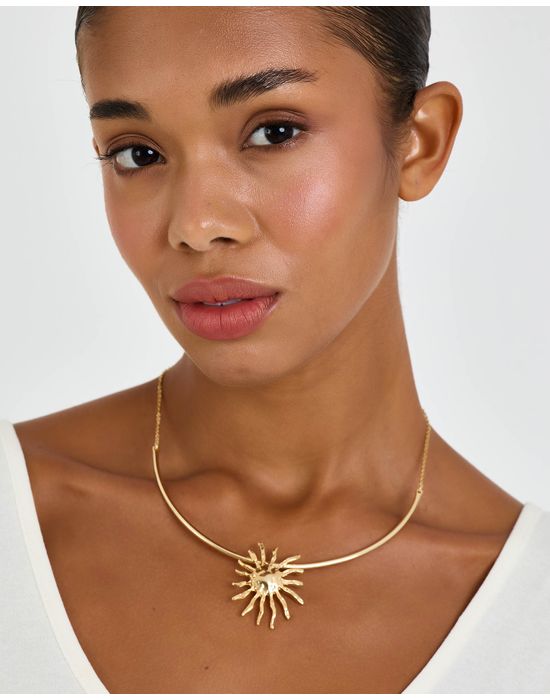 Colar sol ebi dourado