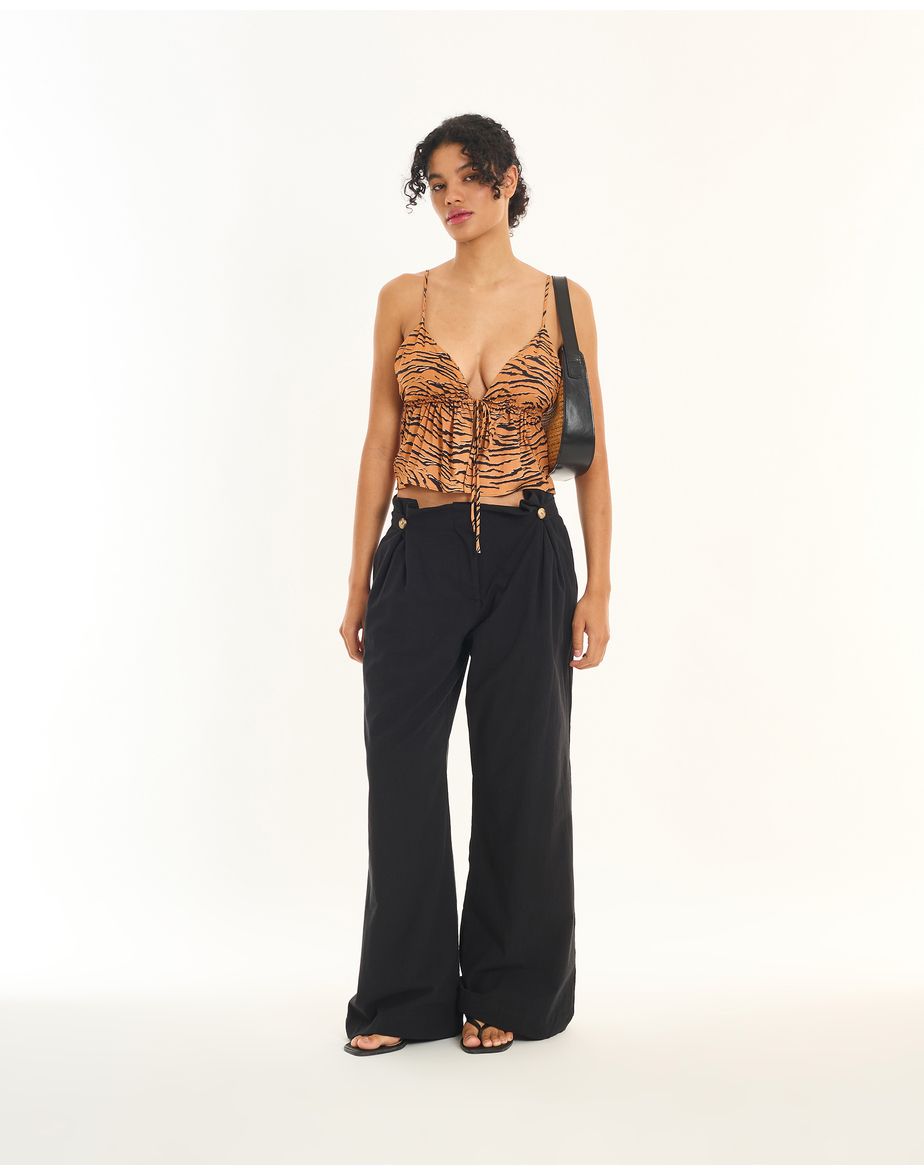 Top decote art estampado