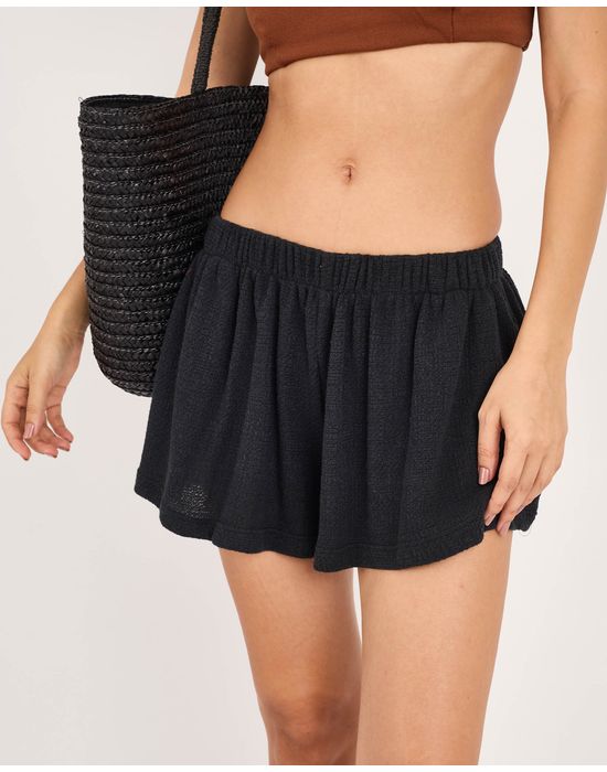 Short lirio ala preto