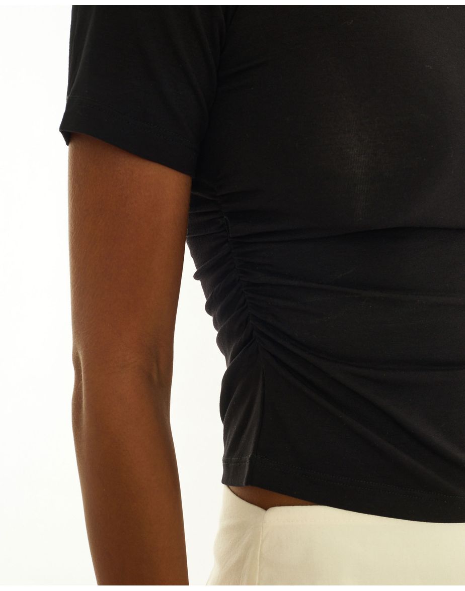 T-shirt franzido ray preto