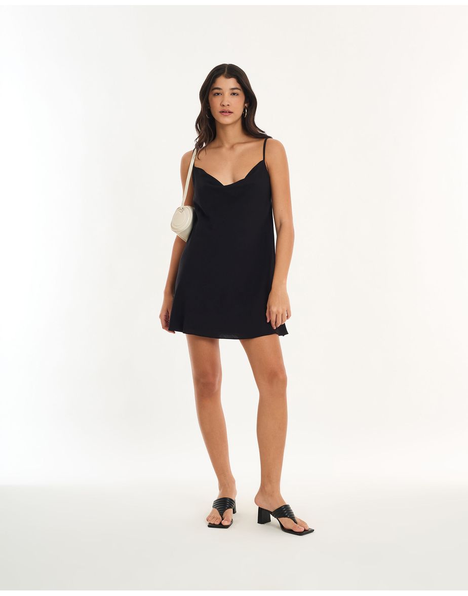 Vestido degage alt preto