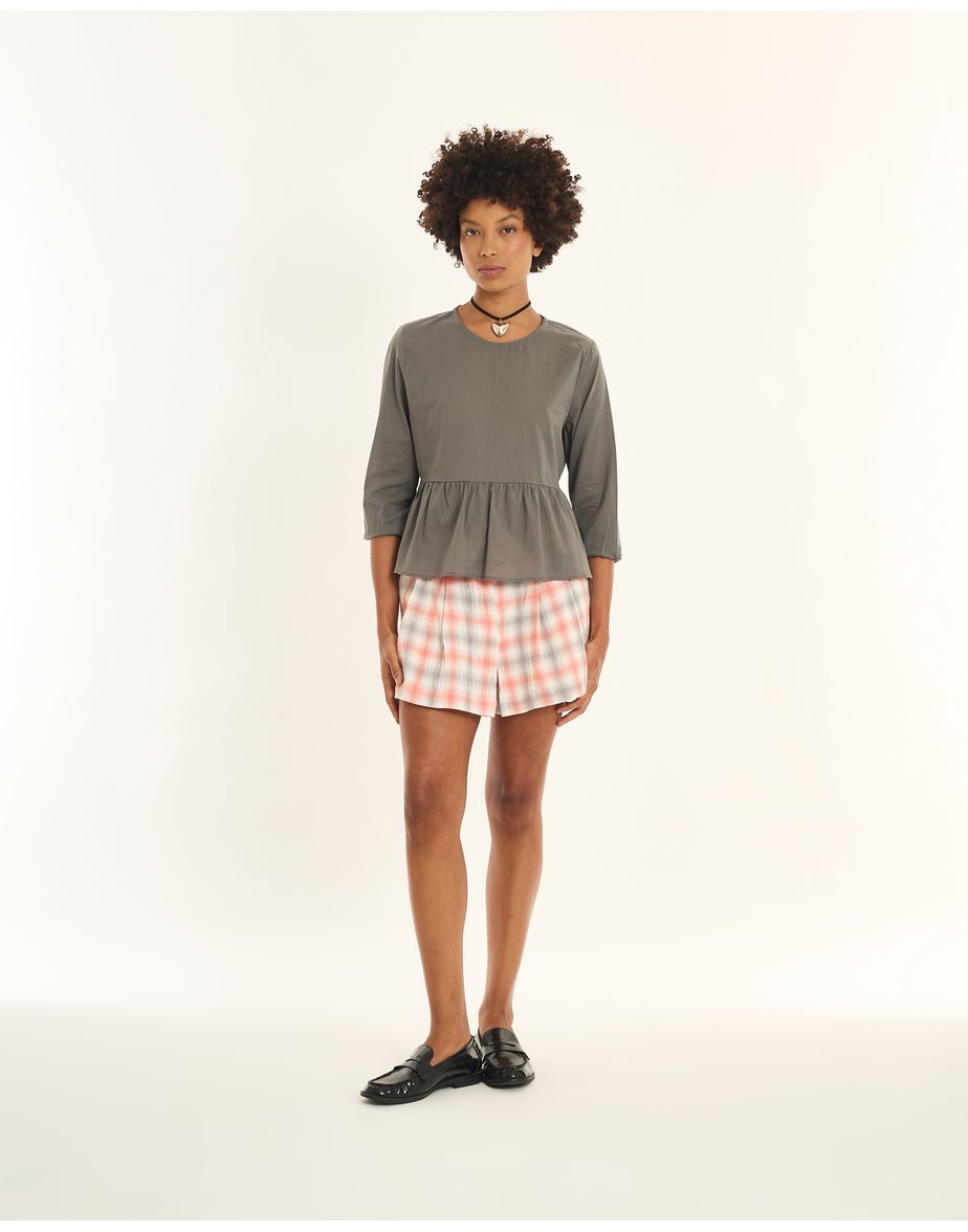 Short vichy inv xadrez