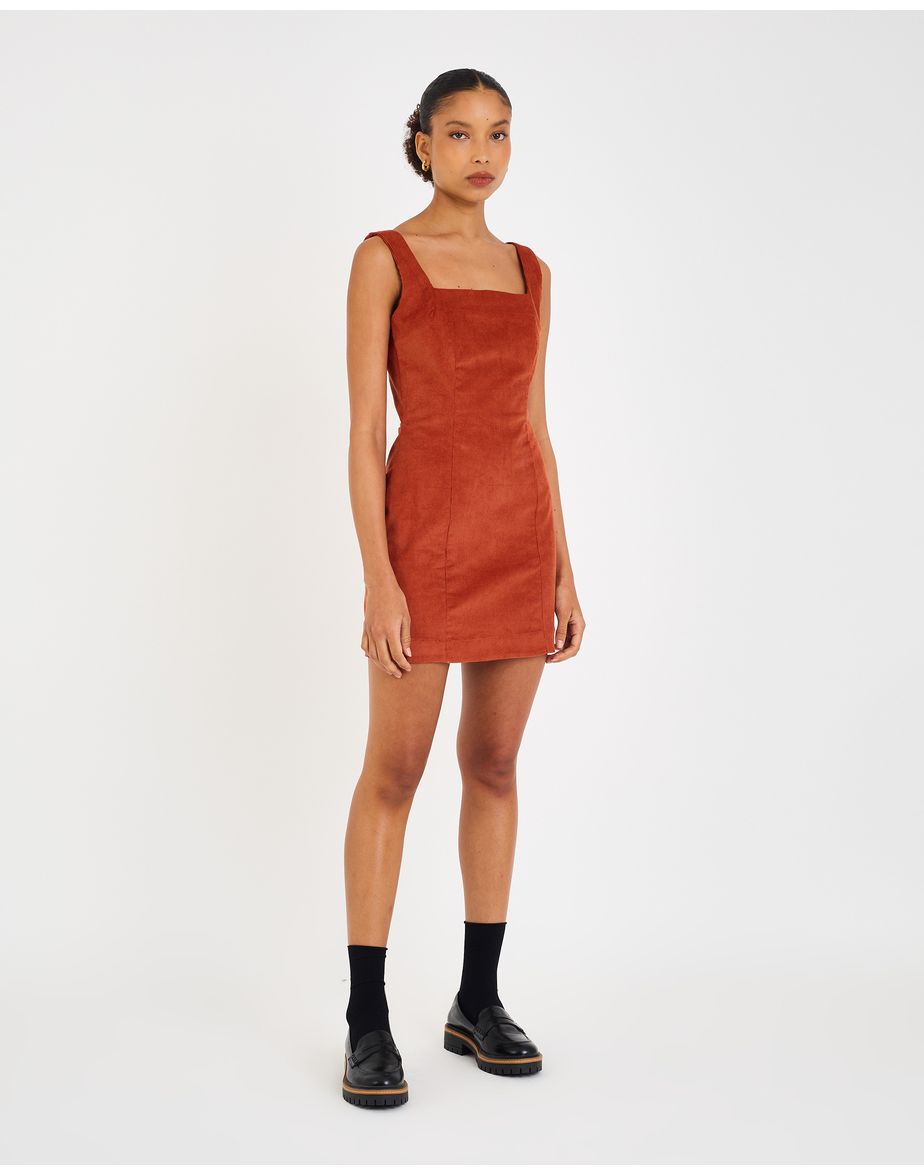 Vestido veludo eve marrom