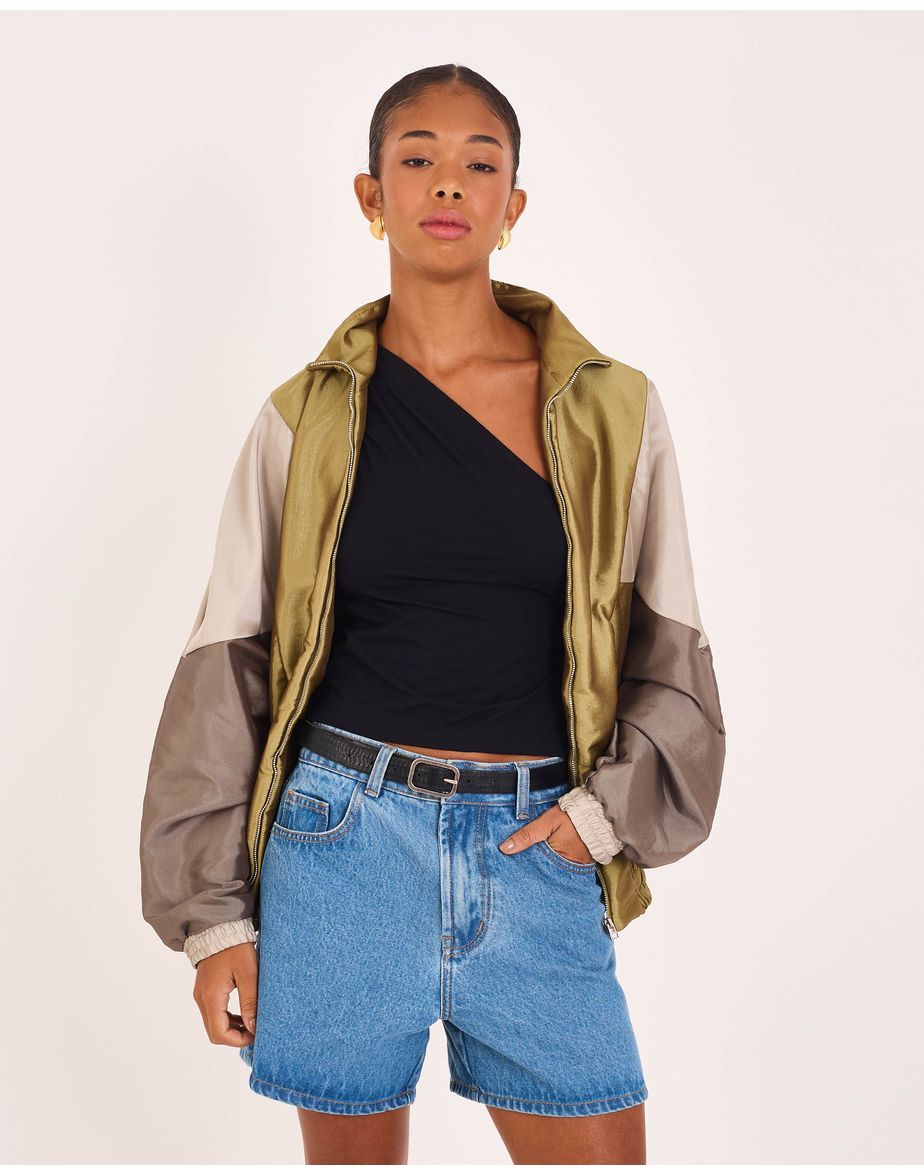 Blusa ombro vin preto