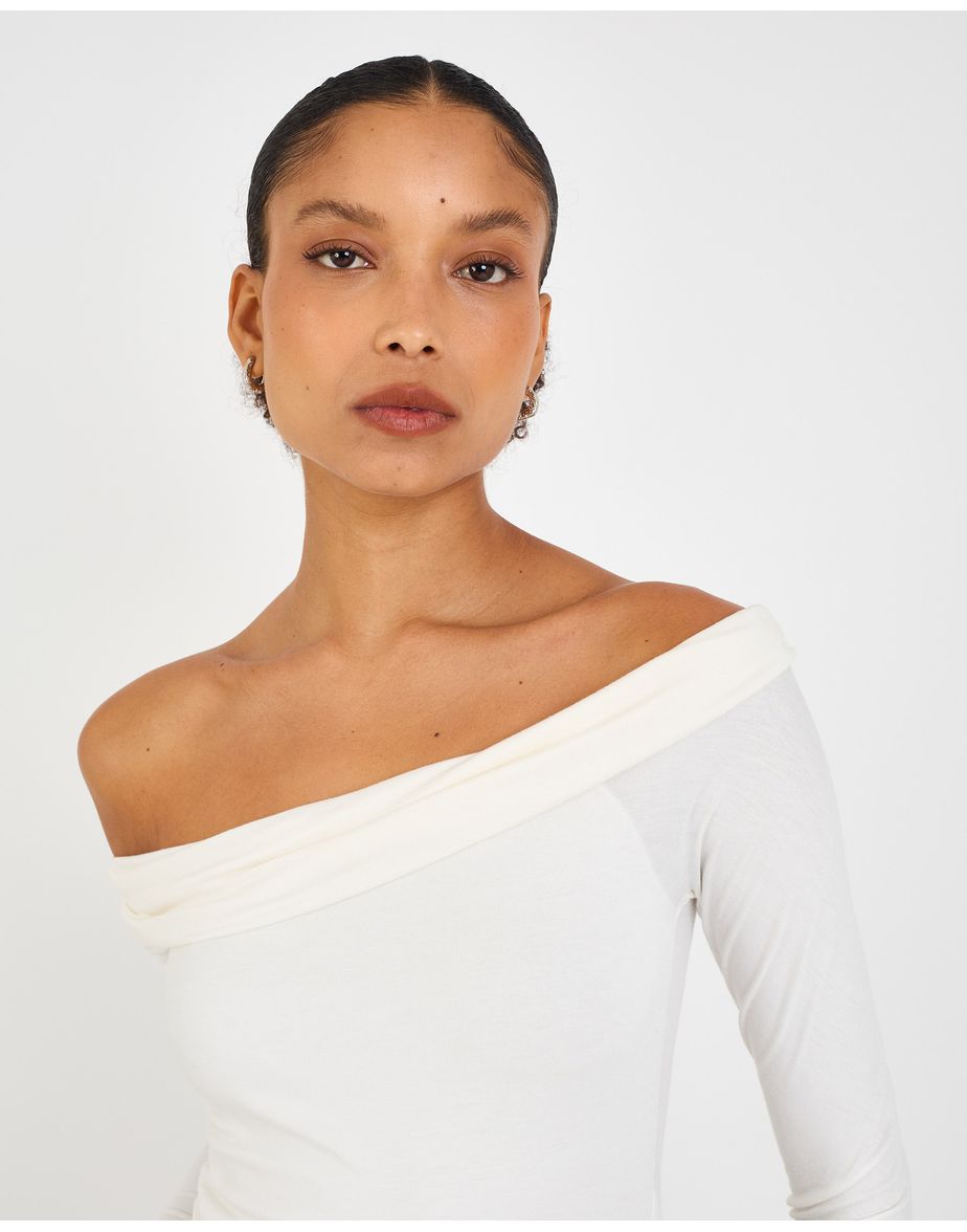 Blusa ombro ara off-white