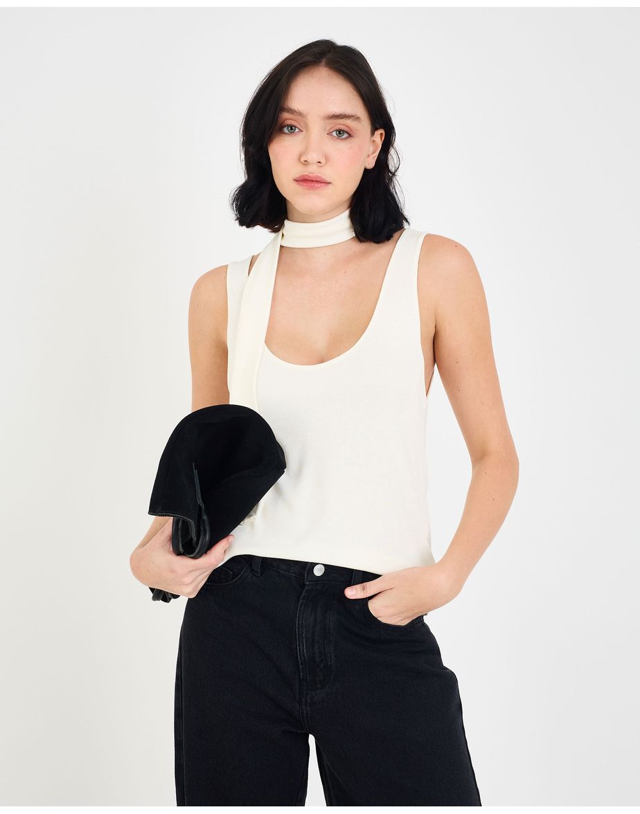 Regata estola fal off-white