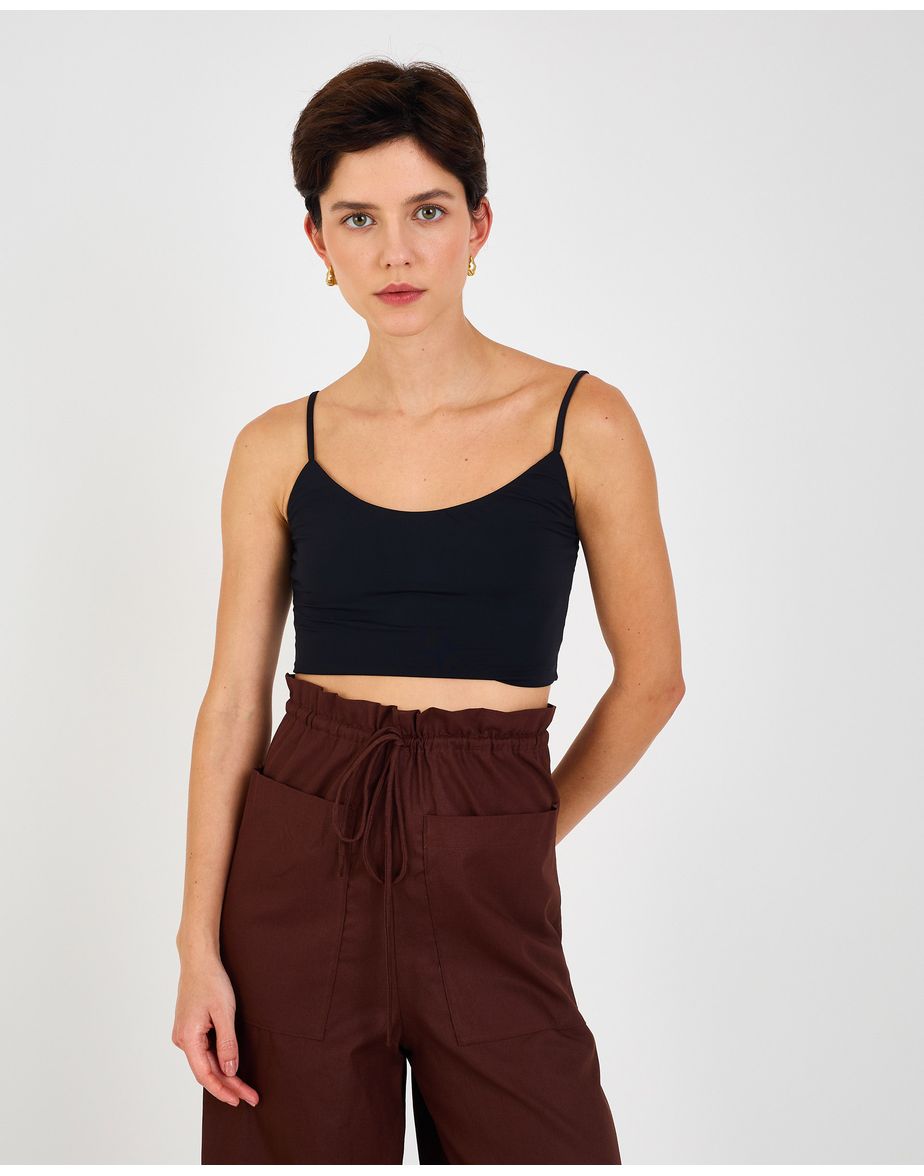 Top basic wall preto