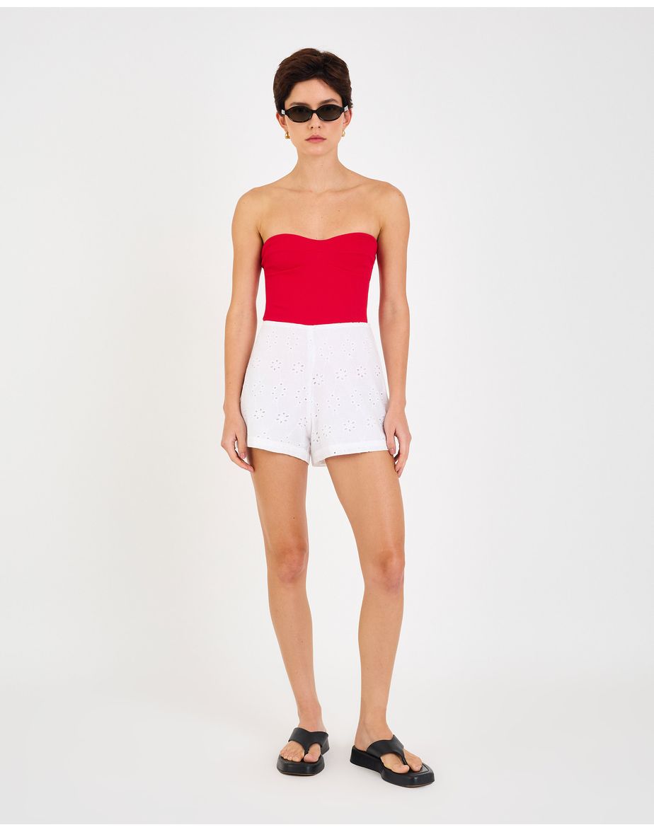 Maio torçao nin vermelho