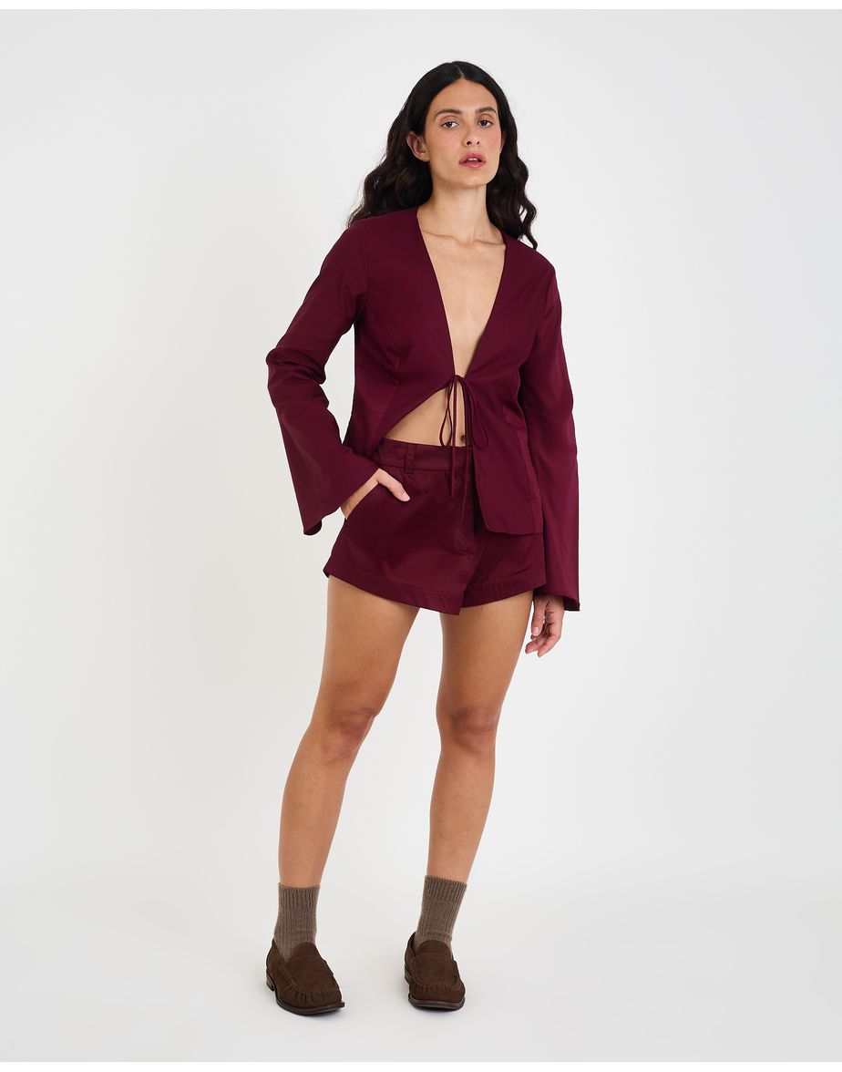 Short acetinado mos vinho
