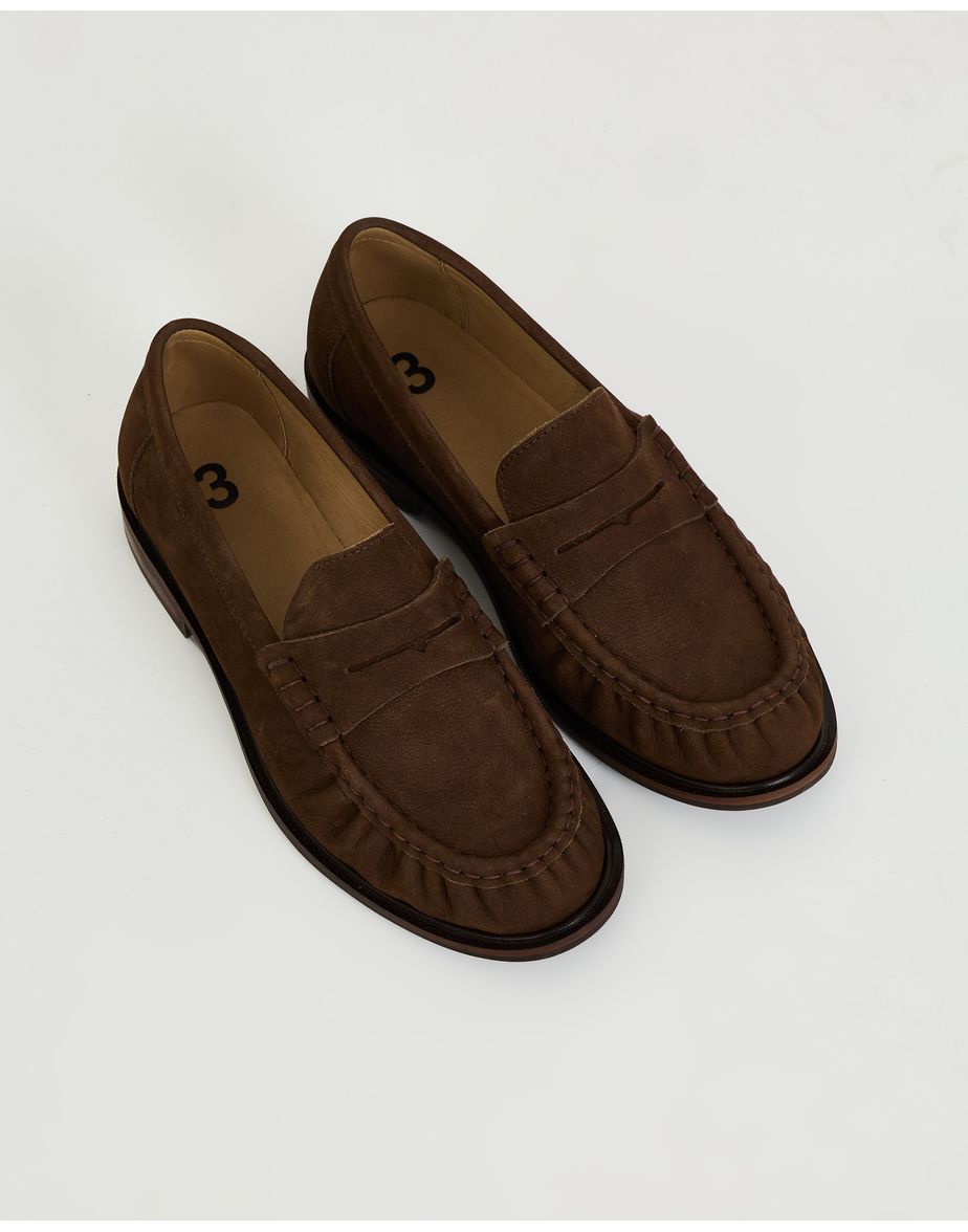 Loafer camurça mos marrom