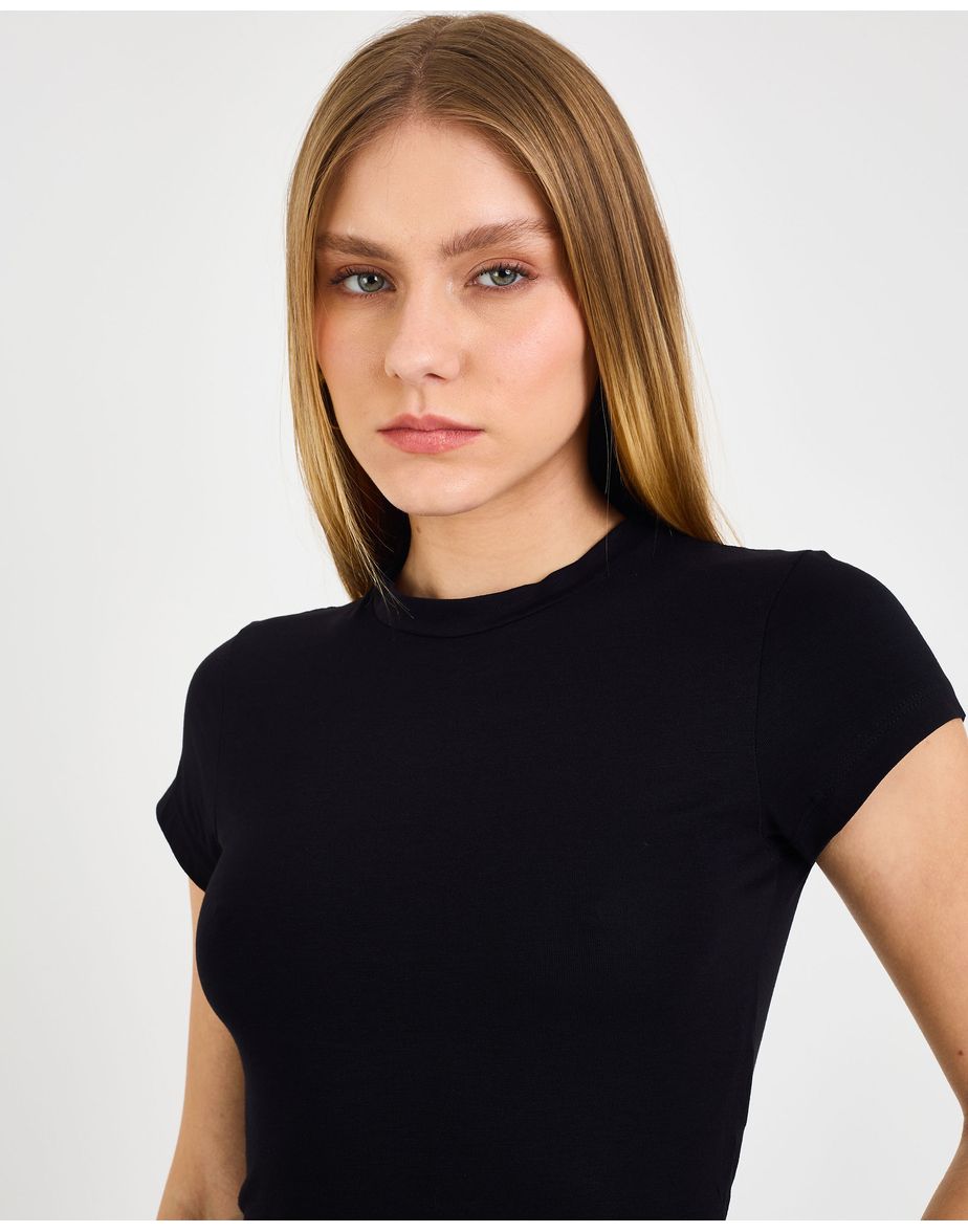 Camiseta basica aya preto