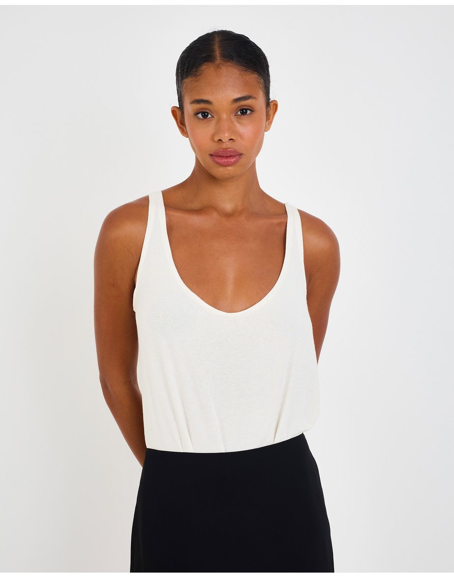 Camiseta decote ila off-white