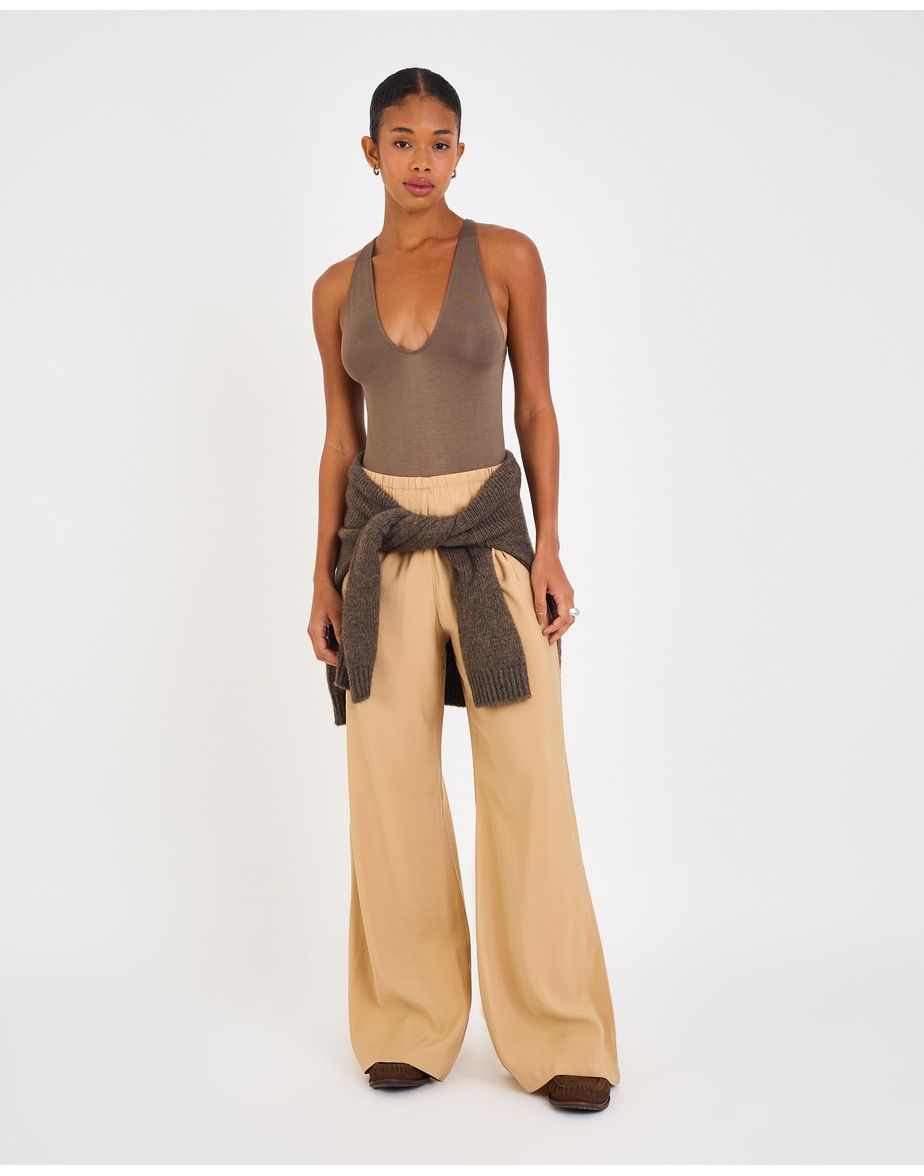 Calça basic ila bege