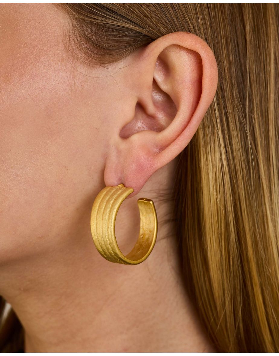 Brinco argola riscos aya dourado