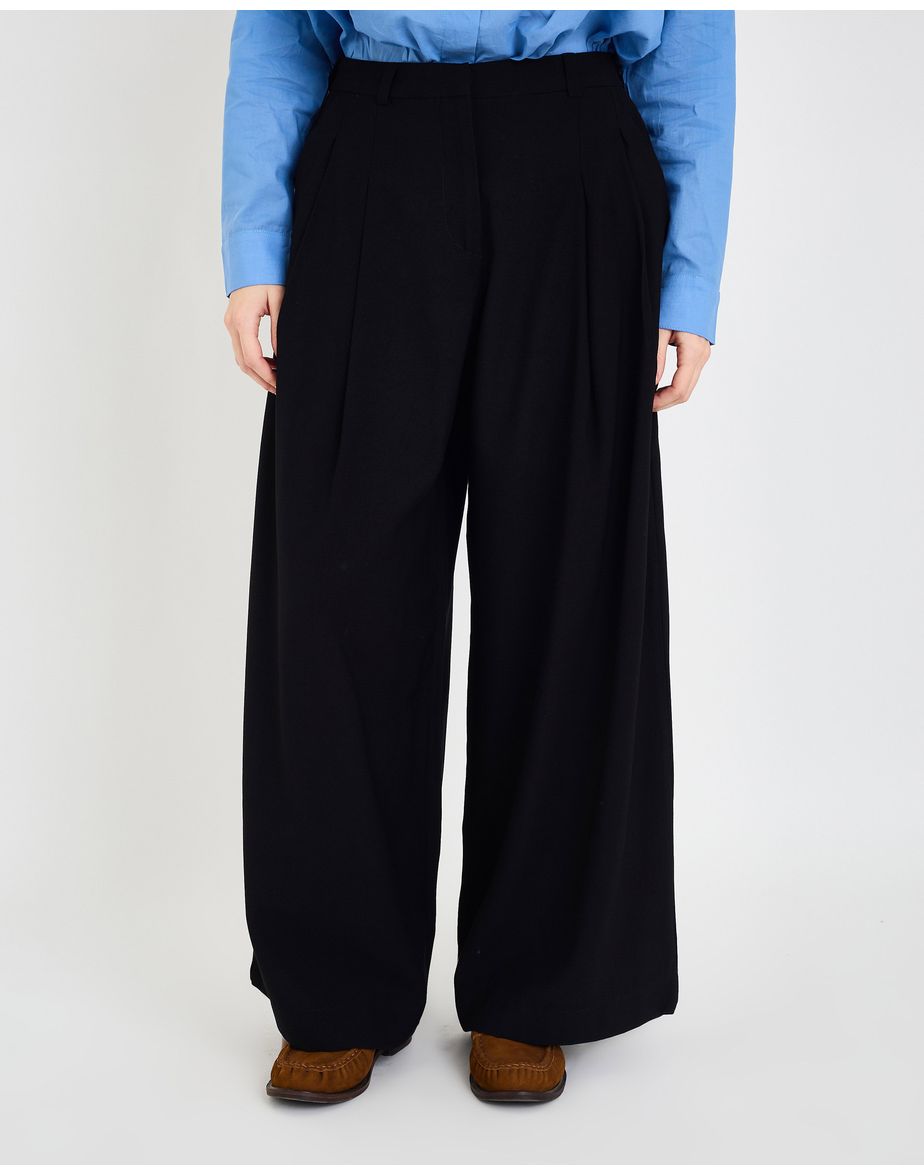 Calça pregas ver preto